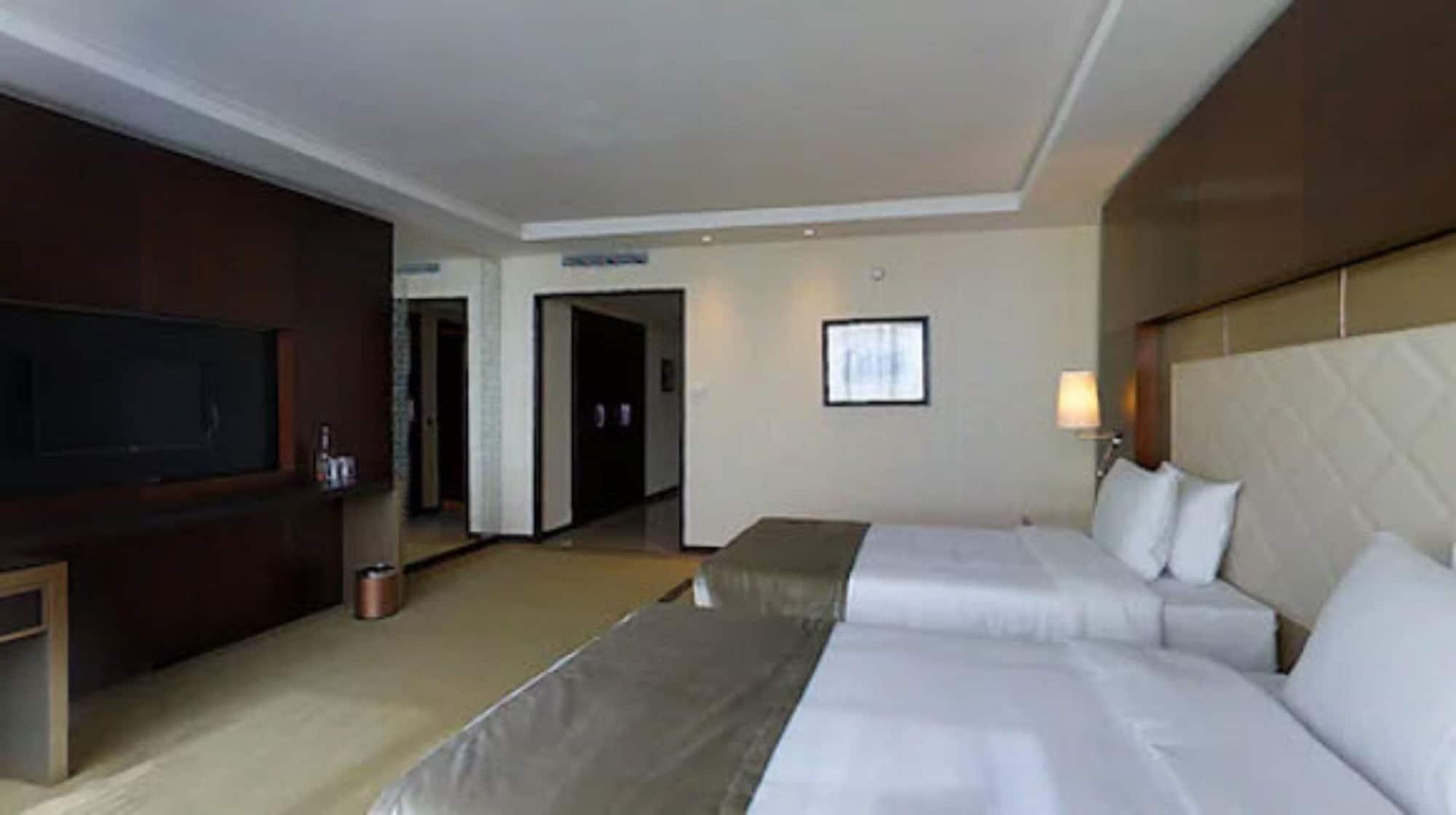 Grand Mogador City Center Casablanca Exteriér fotografie A room at the hotel