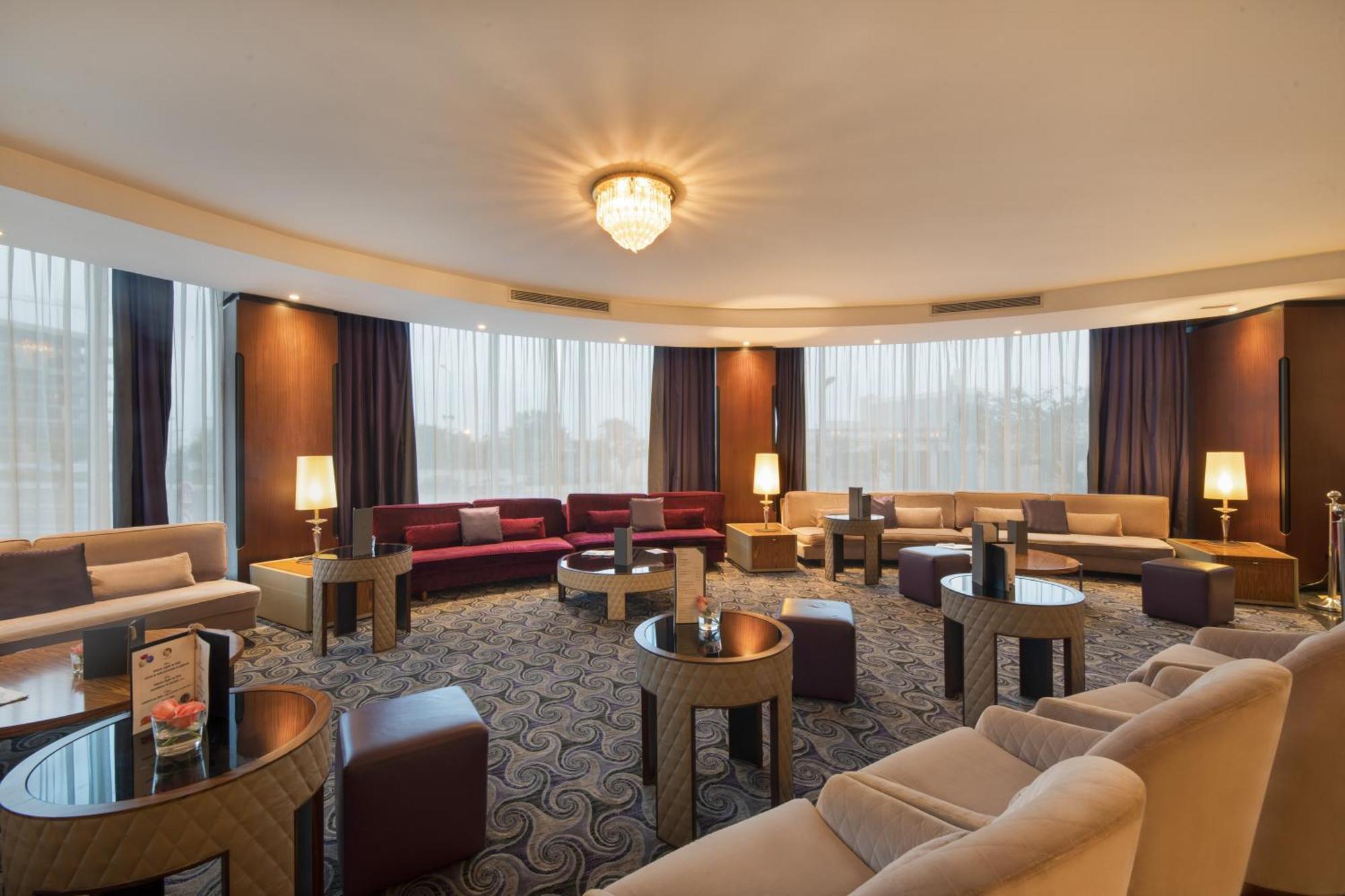 Grand Mogador City Center Casablanca Exteriér fotografie Club Lounge at the hotel